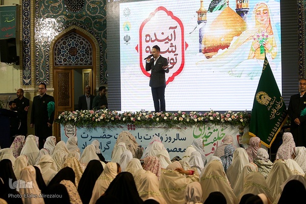 همایش بزرگ دختران کرامت