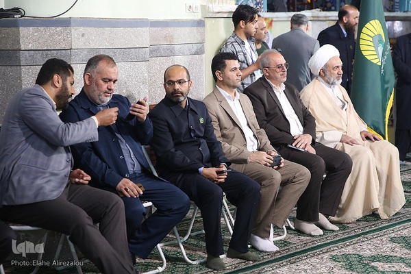 همایش بزرگ دختران کرامت