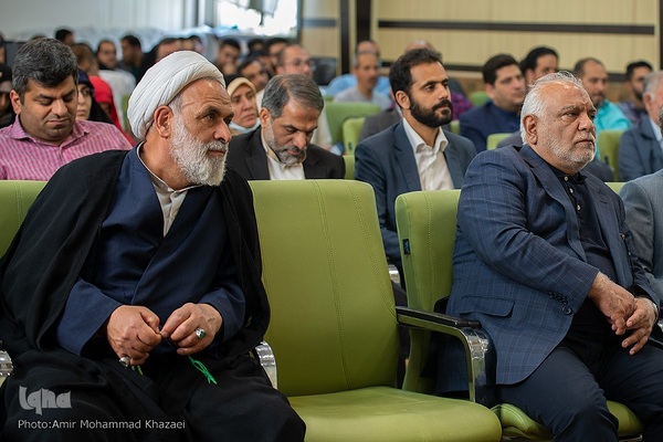 رونمایی کتاب«معمار حرم»