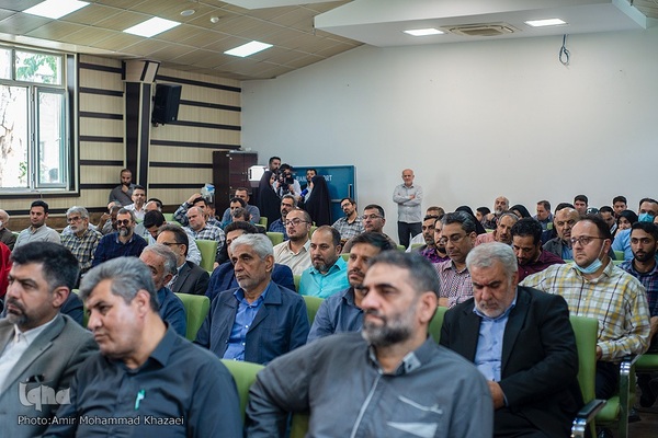 رونمایی کتاب«معمار حرم»