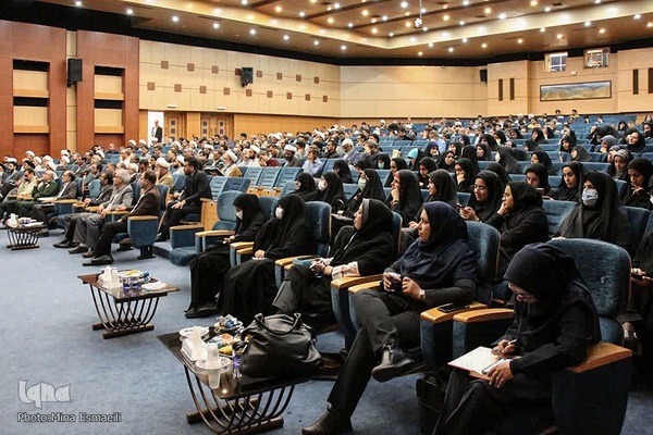 برگزاری اجلاسیه نماز در استان مرکزی