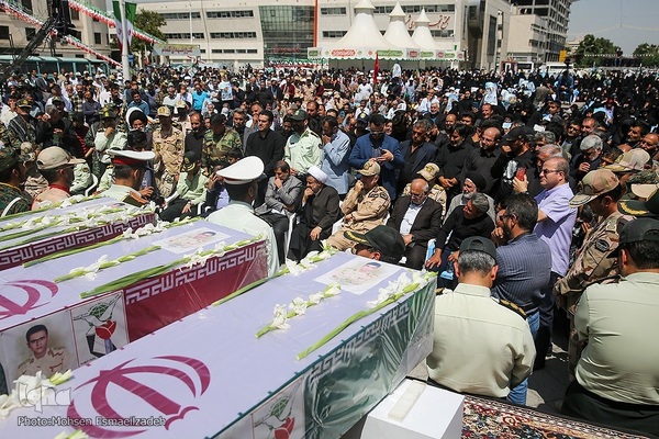 تشییع پیکر شهدای مرزبان در مشهد