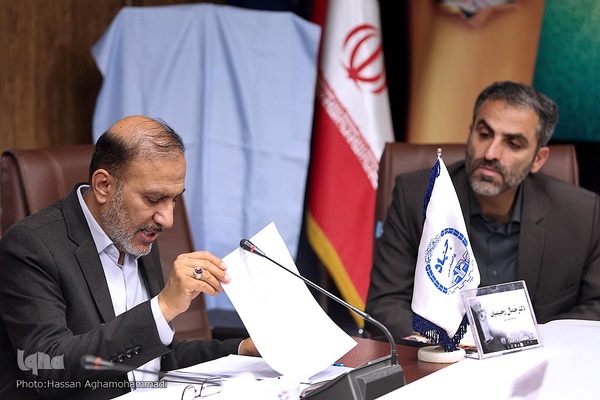 نشست خبری تندیس فداکاری