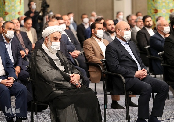 دیدار نمایندگان مجلس با رهبر انقلاب اسلامی