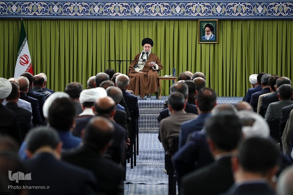 دیدار نمایندگان مجلس با رهبر انقلاب اسلامی