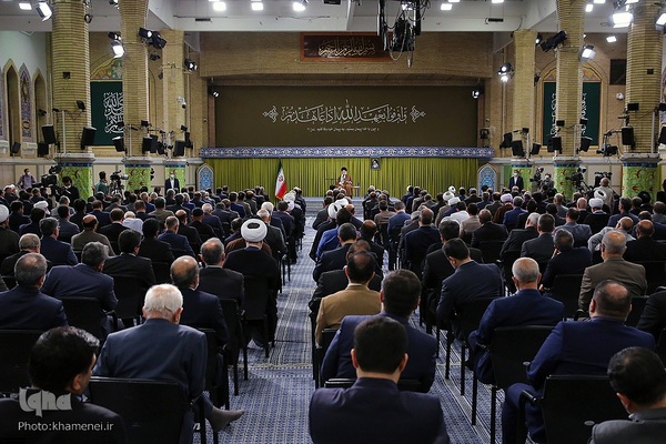 دیدار نمایندگان مجلس با رهبر انقلاب اسلامی