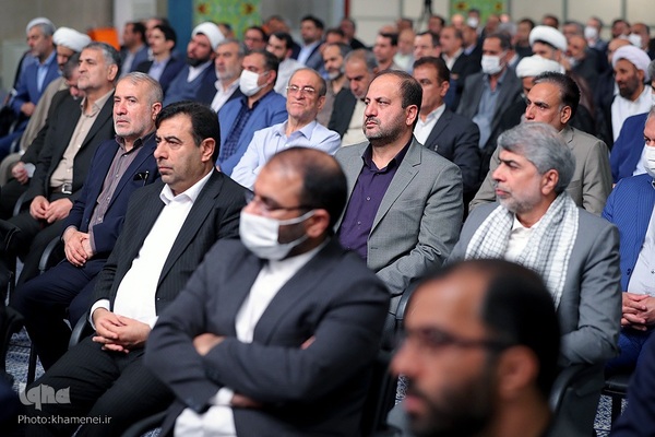 دیدار نمایندگان مجلس با رهبر انقلاب اسلامی