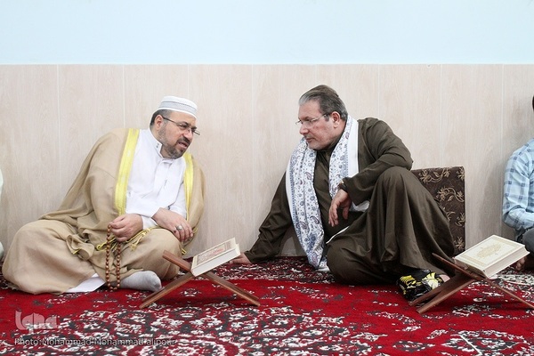 محفل انس با قرآن در روستای مگطوع