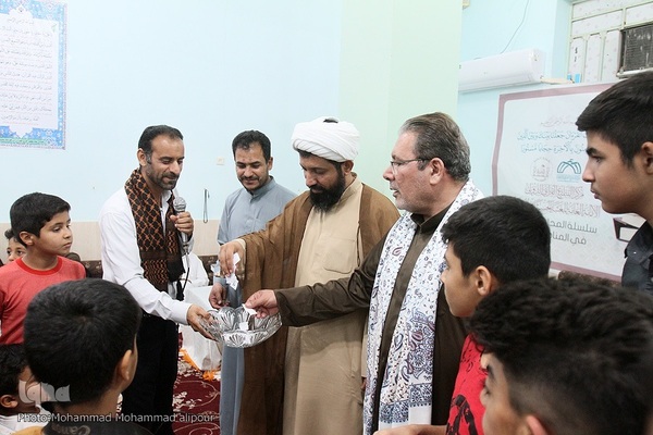 محفل انس با قرآن در روستای مگطوع