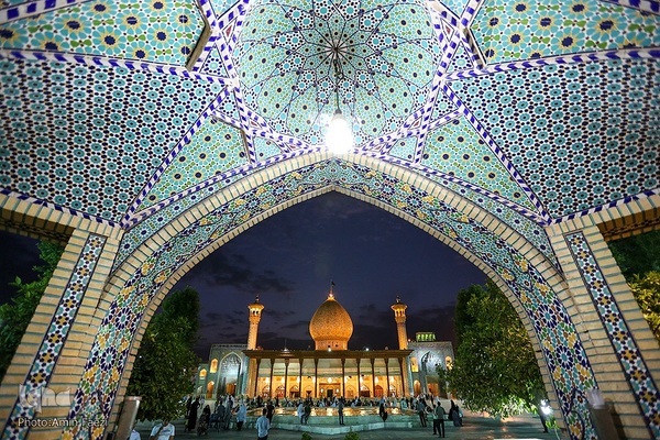 6 ذی القعده بزرگداشت میلاد حضرت احمدبن موسی شاهچراغ (ع)‎‎