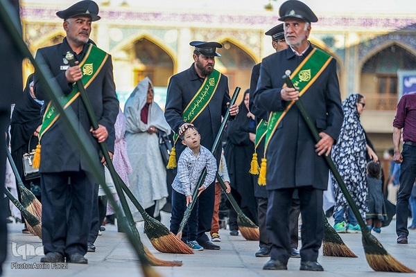 6 ذی القعده بزرگداشت میلاد حضرت احمدبن موسی شاهچراغ (ع)‎‎