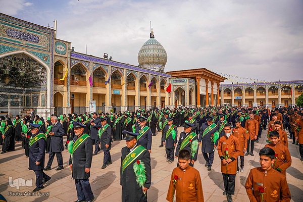 گلباران حرم مطهر حضرت شاهچراغ (ع)‎‎