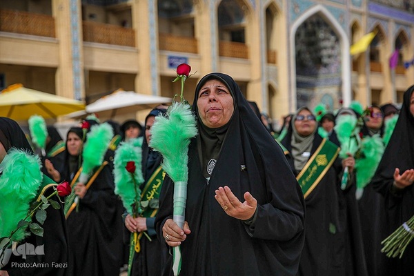 گلباران حرم مطهر حضرت شاهچراغ (ع)‎‎