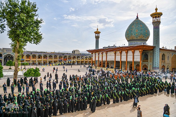 گلباران حرم مطهر حضرت شاهچراغ (ع)‎‎