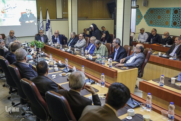 ظهر دلنشین استاد حاجی شریف / 1