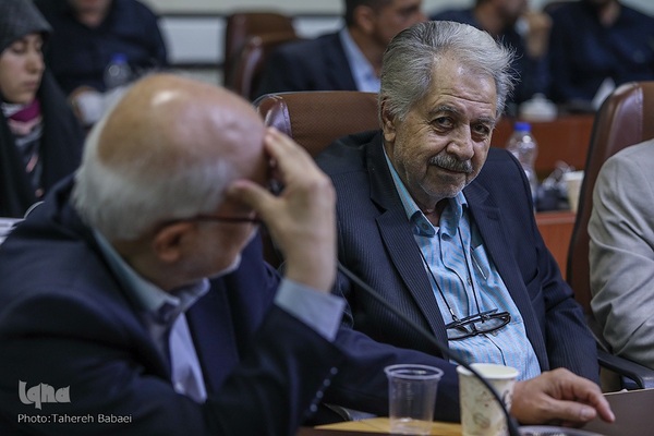 هادی فروزان