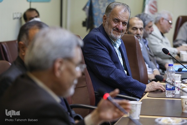 ظهر دلنشین استاد حاجی شریف / 1