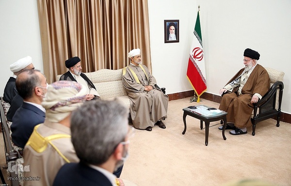 دیدار سلطان عمان با رهبر انقلاب اسلامی