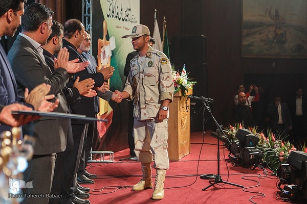 دوازدهمین آئین اعطای تندیس ملی فداکاری