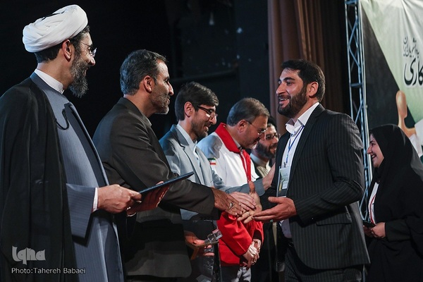 دوازدهمین آئین اعطای تندیس ملی فداکاری