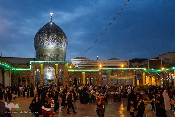 رونمایی از گنبد جدید حضرت طاهر بن زین العابدین علیهماالسلام