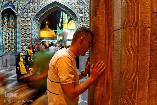 جشن میلاد امام رضا(ع) در آستان بانوی کرامت