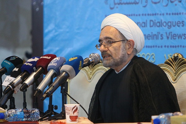 سمینار «گفتگوهای بین‌المللی گفتمان توحیدی ـ اخلاقی امام خمینی(ره) در دنیای معاصر