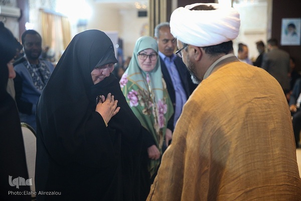 سمینار «گفتگوهای بین‌المللی گفتمان توحیدی ـ اخلاقی امام خمینی(ره) در دنیای معاصر