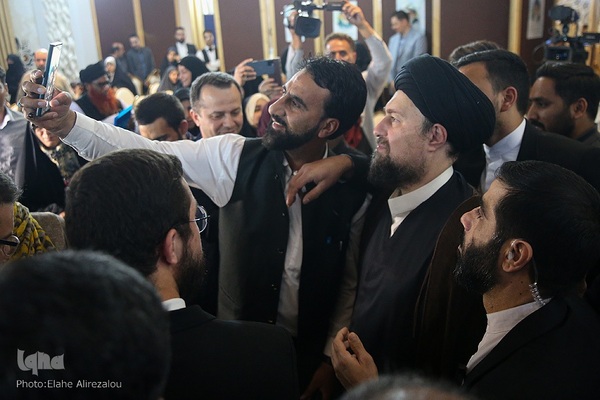 سمینار «گفتگوهای بین‌المللی گفتمان توحیدی ـ اخلاقی امام خمینی(ره) در دنیای معاصر