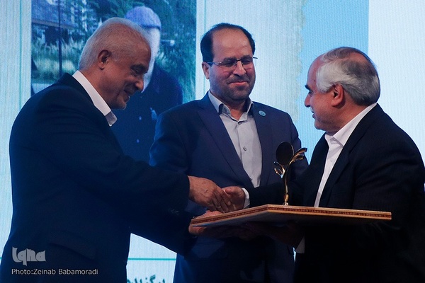 دهمین جشنواره آموزش دانشگاه تهران