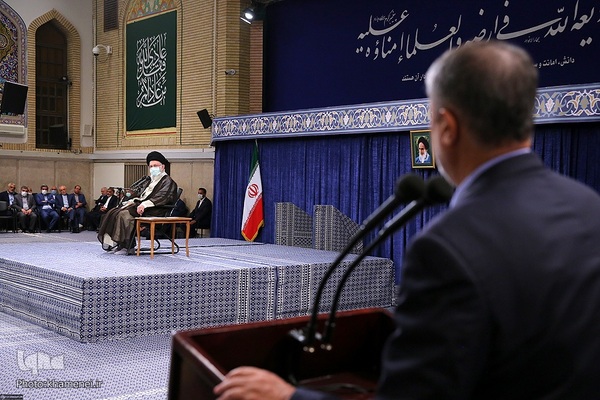 دیدار دانشمندان، متخصصان، کارشناسان و مسئولان صنعت هسته‌ای کشور