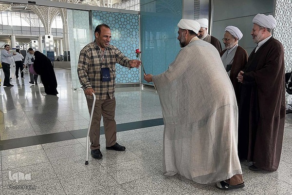 ورود کاروان جانبازان به مدینه