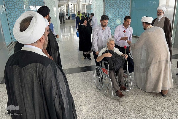 ورود کاروان جانبازان به مدینه