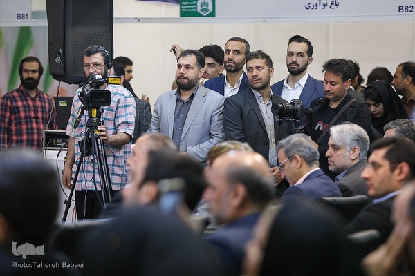 افتتاح نمایشگاه فناوری‌ها و محصولات محرومیت‌زدا «‌آبادیران»