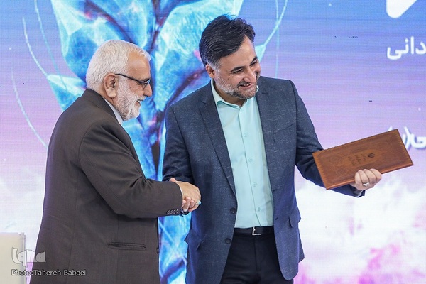 افتتاح نمایشگاه فناوری‌ها و محصولات محرومیت‌زدا «‌آبادیران»