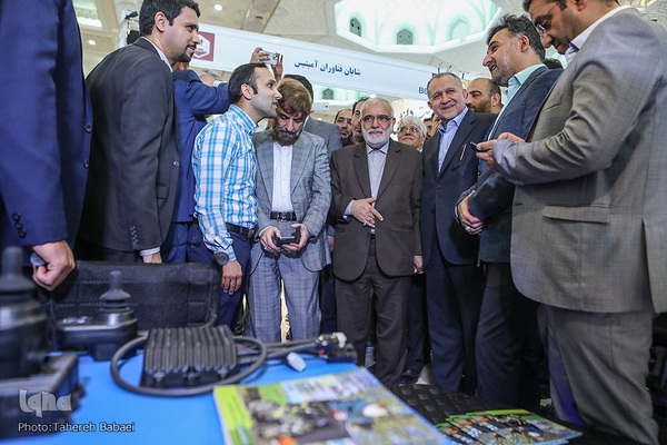 افتتاح نمایشگاه فناوری‌ها و محصولات محرومیت‌زدا «‌آبادیران»