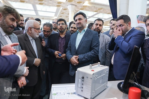 افتتاح نمایشگاه فناوری‌ها و محصولات محرومیت‌زدا «‌آبادیران»