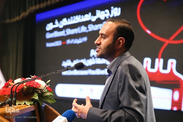 تقدیر از اهداکنندگان خون در روز جهانی اهداکنندگان خون