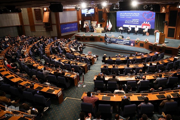 تقدیر از اهداکنندگان خون در روز جهانی اهداکنندگان خون