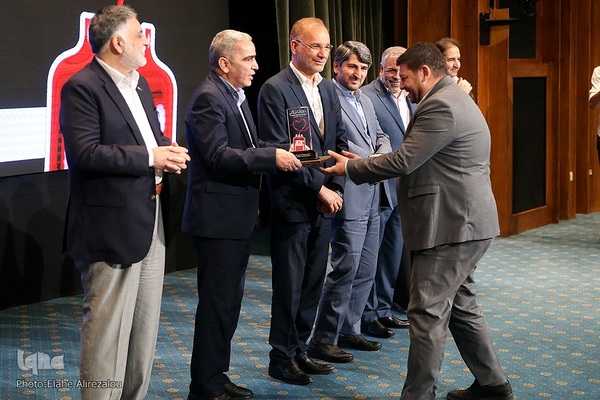 تقدیر از اهداکنندگان خون در روز جهانی اهداکنندگان خون