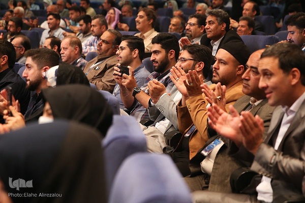 تقدیر از اهداکنندگان خون در روز جهانی اهداکنندگان خون