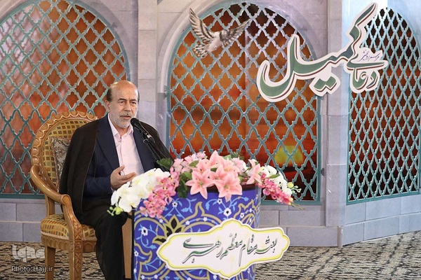 مراسم دعای کمیل زائران ایرانی در مدینه منوره