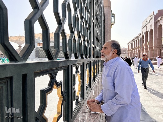 حال و هوای زائران ایرانی در حرم مطهر نبوی را در ایام حج تمتع