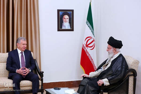 دیدار رئیس جمهور ازبکستان با رهبر انقلاب