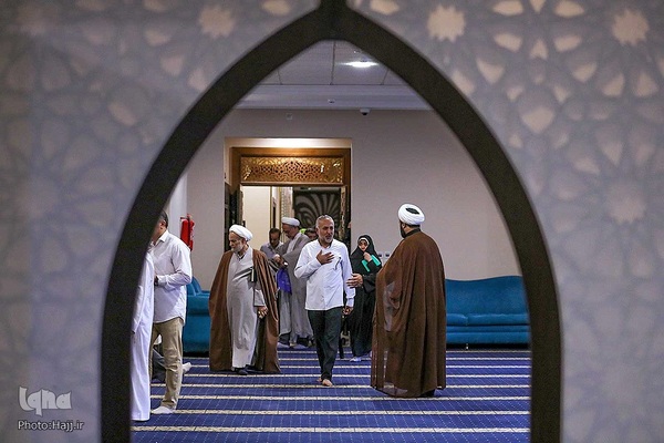 همایش یاوران حجاج