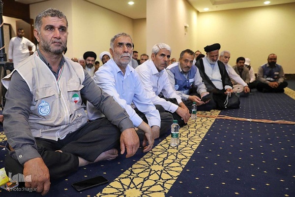 همایش یاوران حجاج