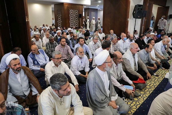 همایش یاوران حجاج