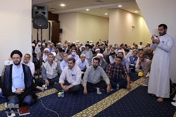 همایش یاوران حجاج