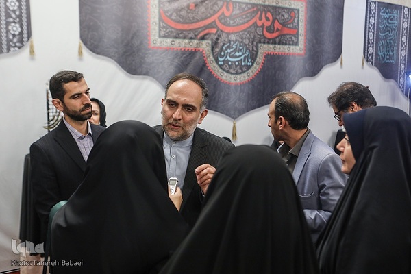 افتتاح رویداد برکت دیدار با نمایش ۳۰۰ لباس محرمی