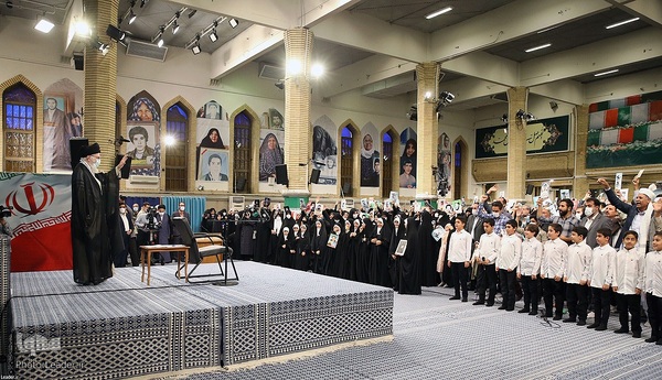 دیدار جمعی از خانواده‌های شهدا